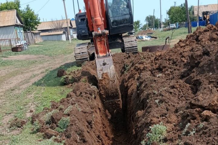 ремонт водопровода.
